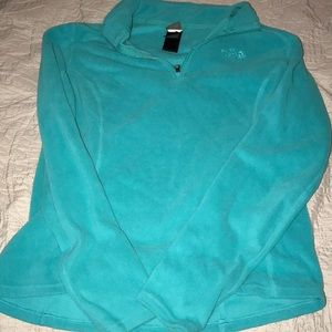 North face fleece quarter zip long sleeved